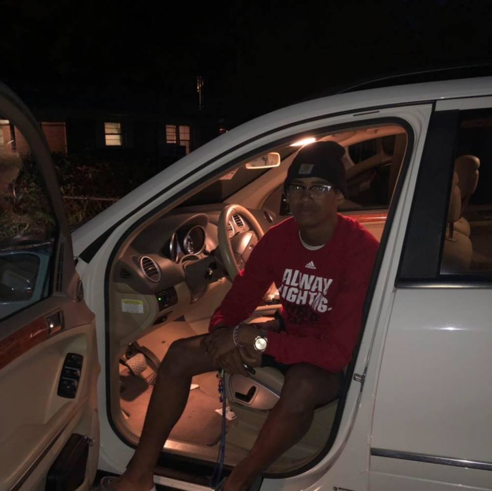 Meet your Posher, Zech